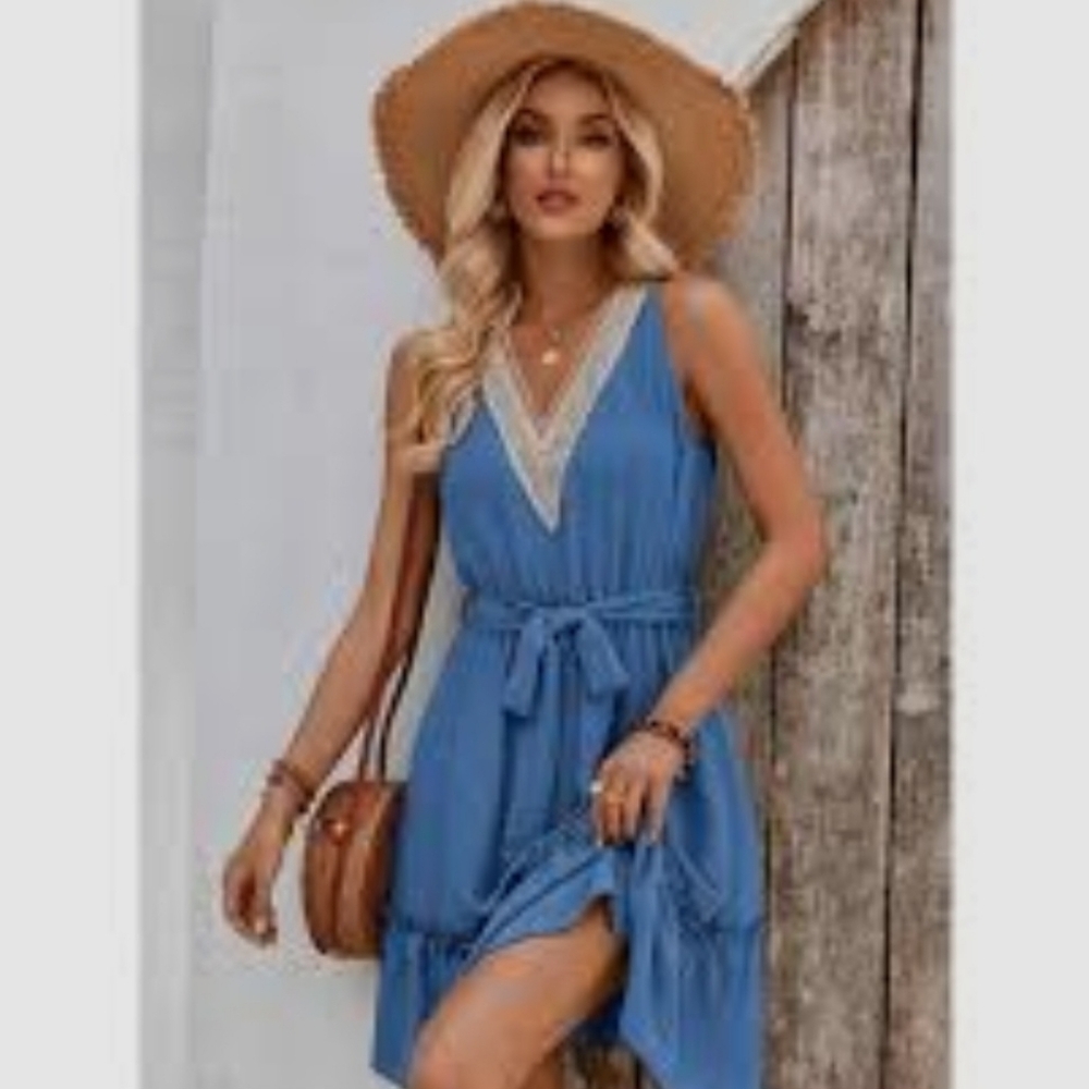 Blue Sleeveless Dress with Lace Trim